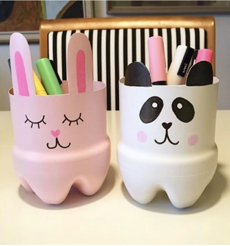 Tempat pensil plastik cacahan